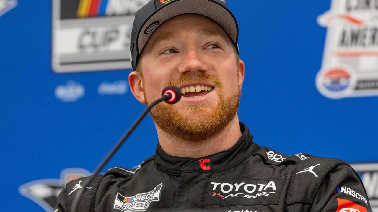 Tyler Reddick Antar 23XI Racing Kuasai Dua Posisi Terdepan di Darlington