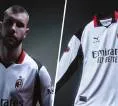 Usung Konsep Modern, AC Milan Resmi Perkenalkan Jersey Keempat