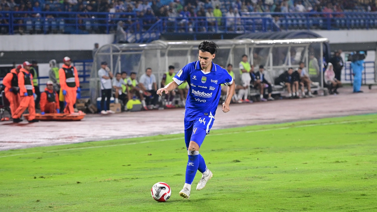 Dion Markx Takjub dengan Bobotoh, Atmosfernya Luar Biasa!