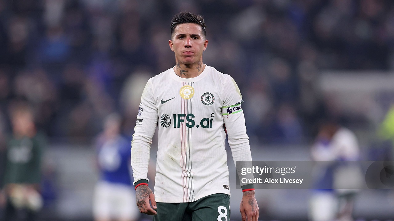 Enzo Fernandez Kritik Keputusan Chelsea Pecat Enzo Maresca