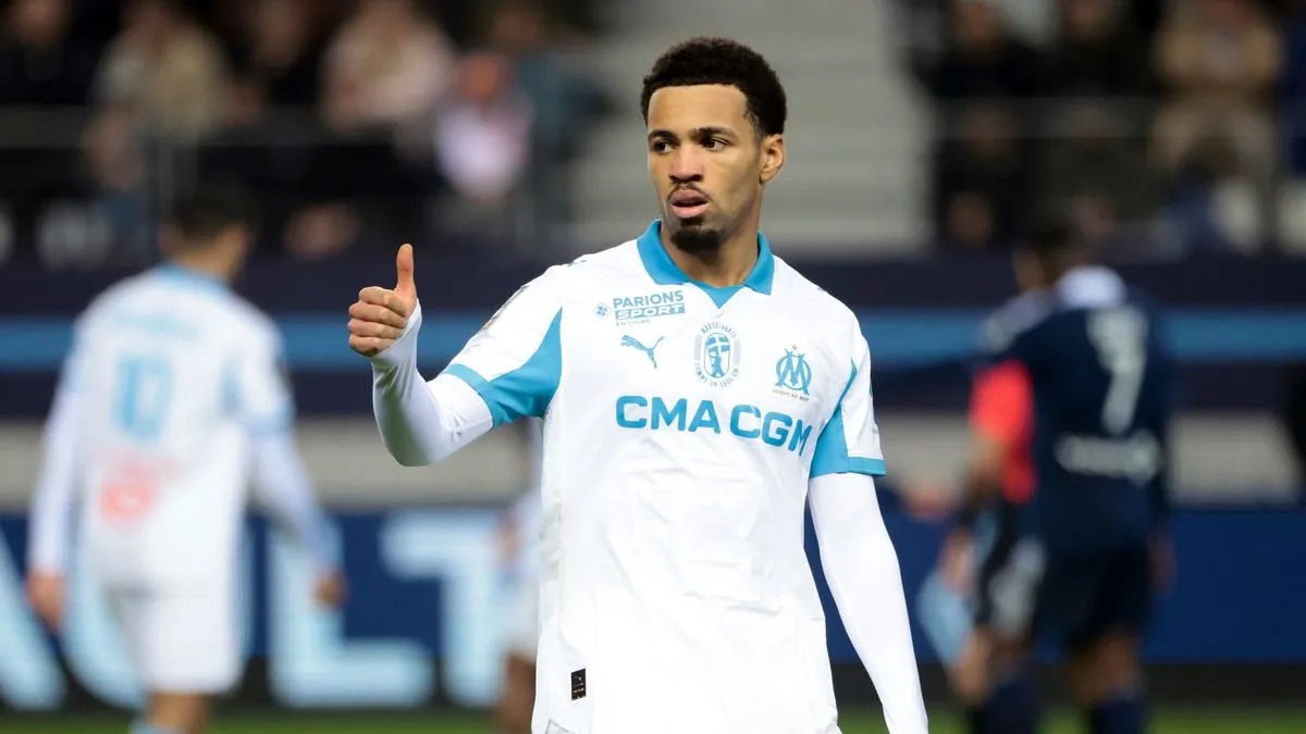 Ethan Nwaneri Dikritik Media Prancis Meski Cetak Gol - sumber: (footballlondon)