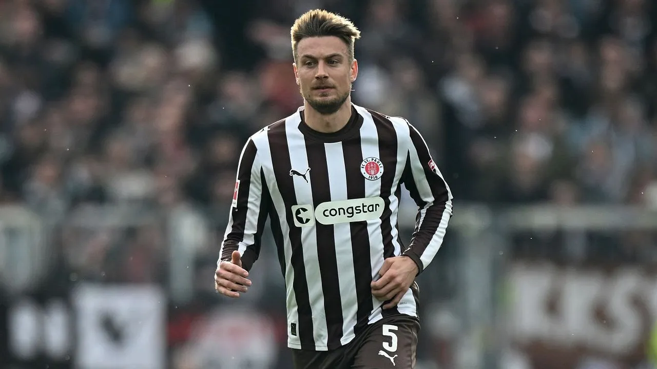 Hauke Wahl Bongkar Penyebab St. Pauli Tumbang dari Freiburg