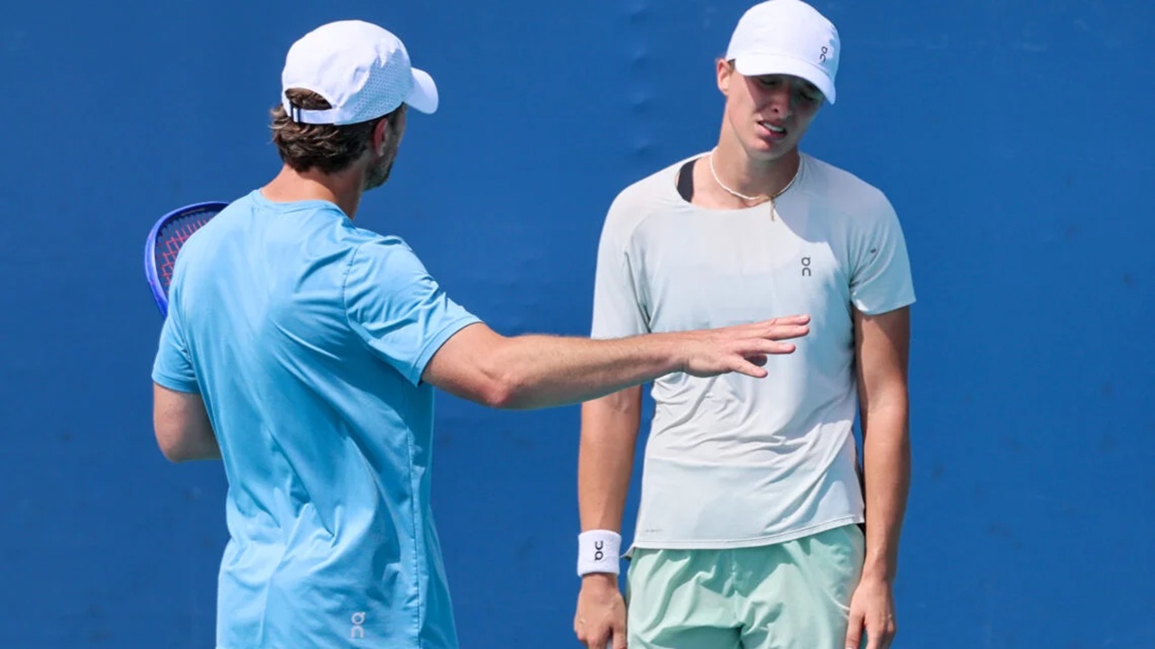 Iga Swiatek Bagikan Kabar Perpisahan Dengan Sang Pelatih