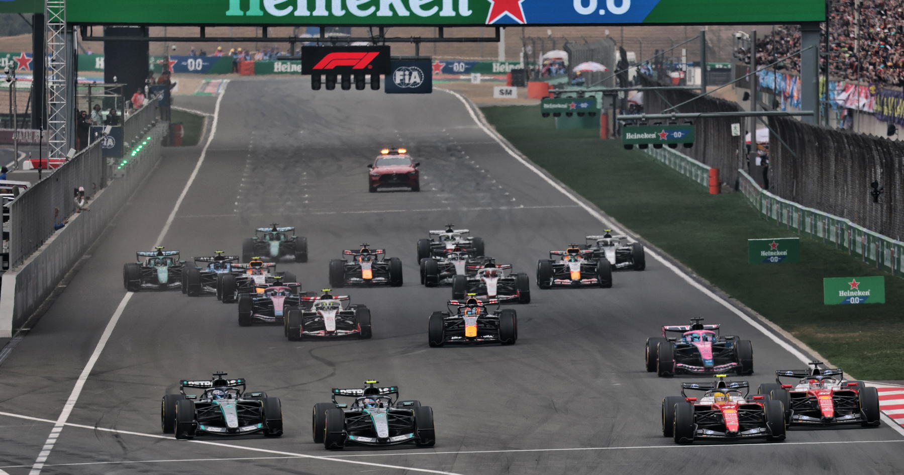 Kritik Terhadap Regulasi F1 Usai Kegagalan Start di China