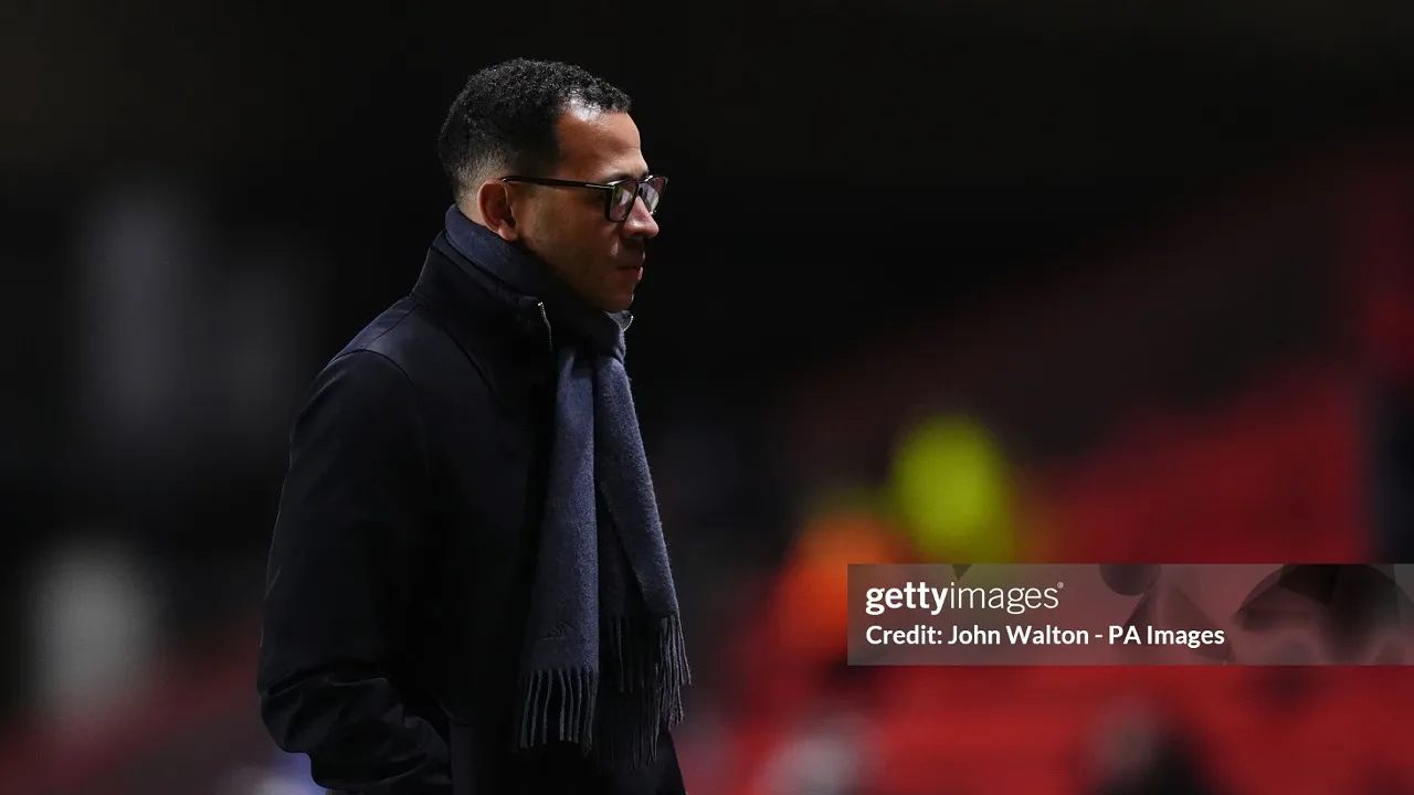 Liam Rosenior sebut jadwal padat pengaruhi performa Chelsea