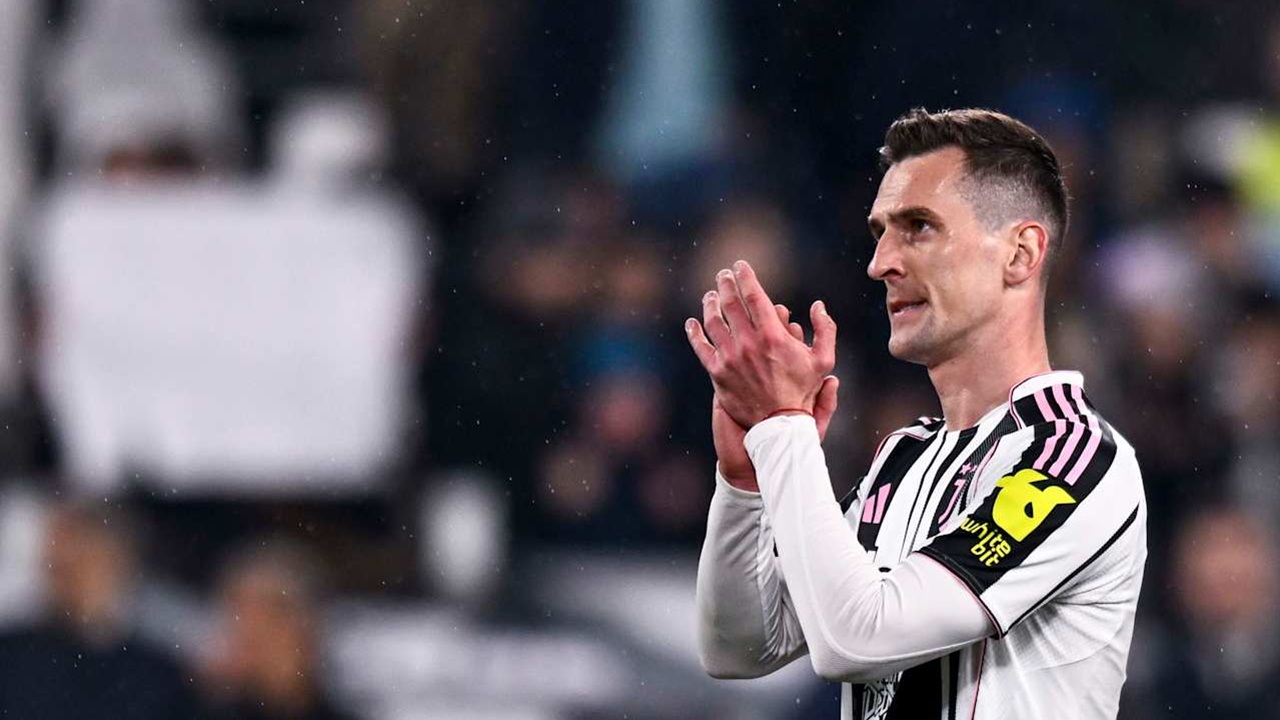 Luciano Spalletti Kegirangan Sambut Dusan Vlahovic dan Arkadiusz Milik