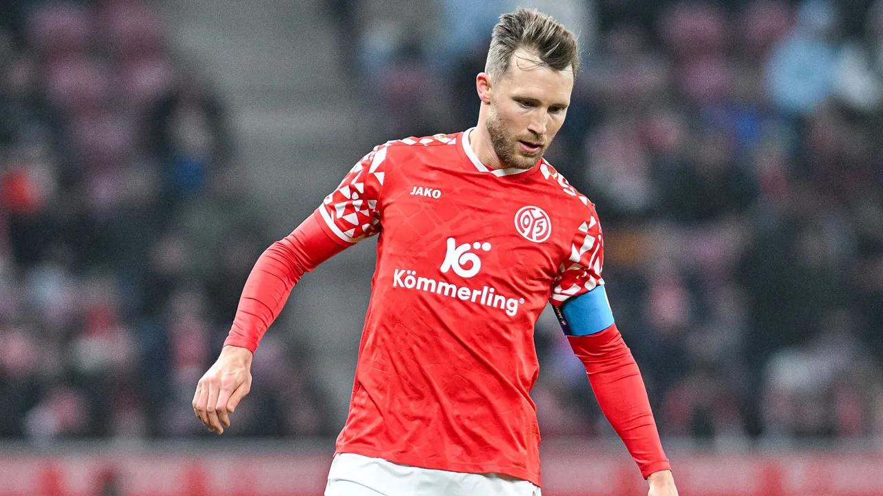 Main Menang Dramatis atas Frankfurt, Silvan Widmer Mengaku Puas