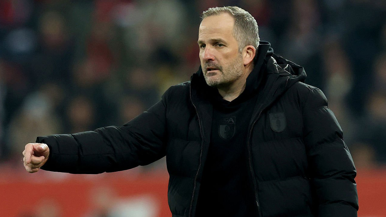 Manuel Baum Akui Stuttgart Masih Terlalu Kuat untuk Augsburg