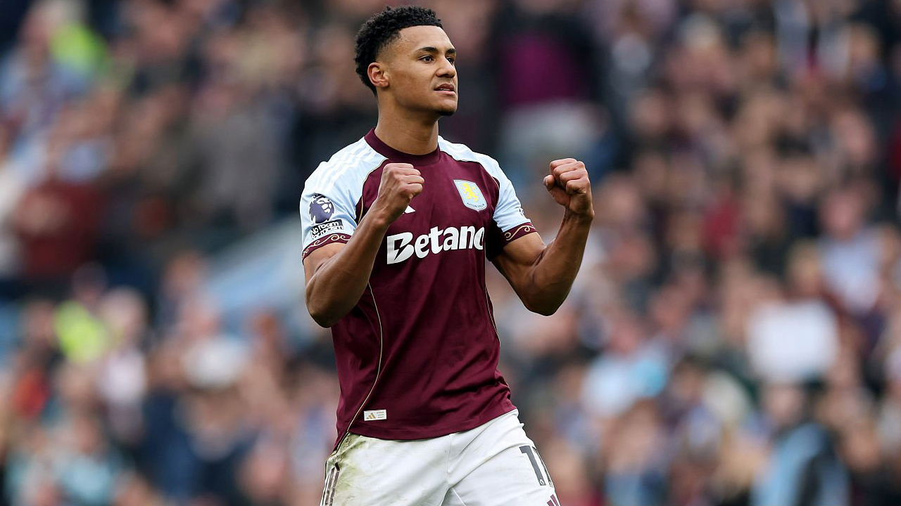 Ollie Watkins Bersinar Saat Lawan West Ham, Emery Beri Pujian