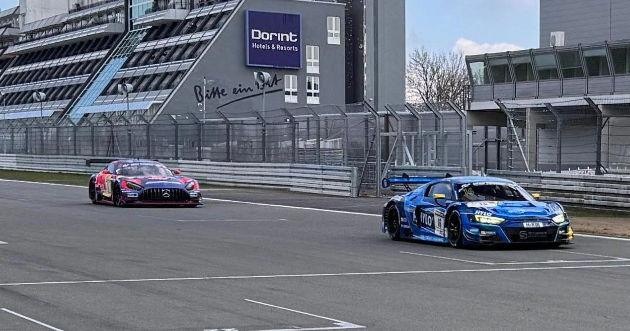 Reaksi Luar Biasa Usai Pertarungan Sengit Verstappen-Haase - sumber: (racingnews365)