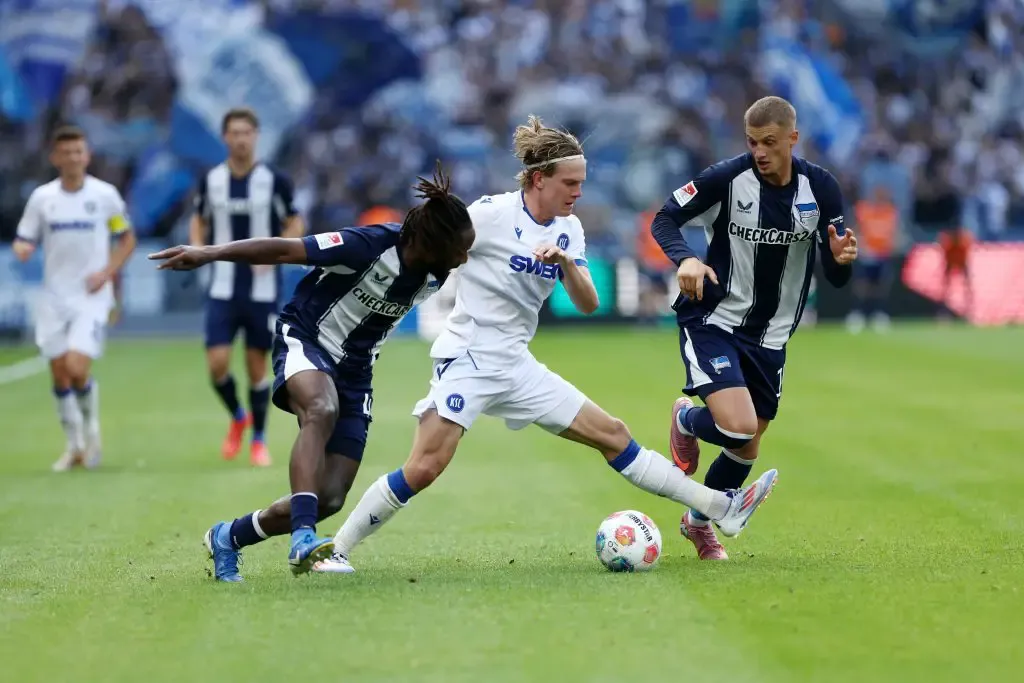 Borussia Mönchengladbach Lirik Dua Bek Potensial dari 2. Bundesliga - sumber: (getfootballnewsgermany)