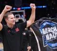 Fred Hoiberg Ubah Nebraska dari Bahan Olok-olok Jadi Tim Kesayangan