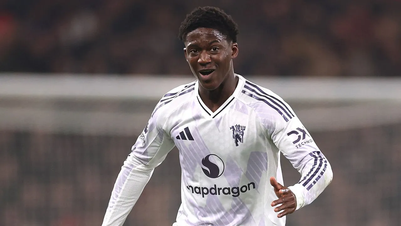 MU Segera Tuntaskan Kontrak Baru Kobbie Mainoo dan Harry Maguire