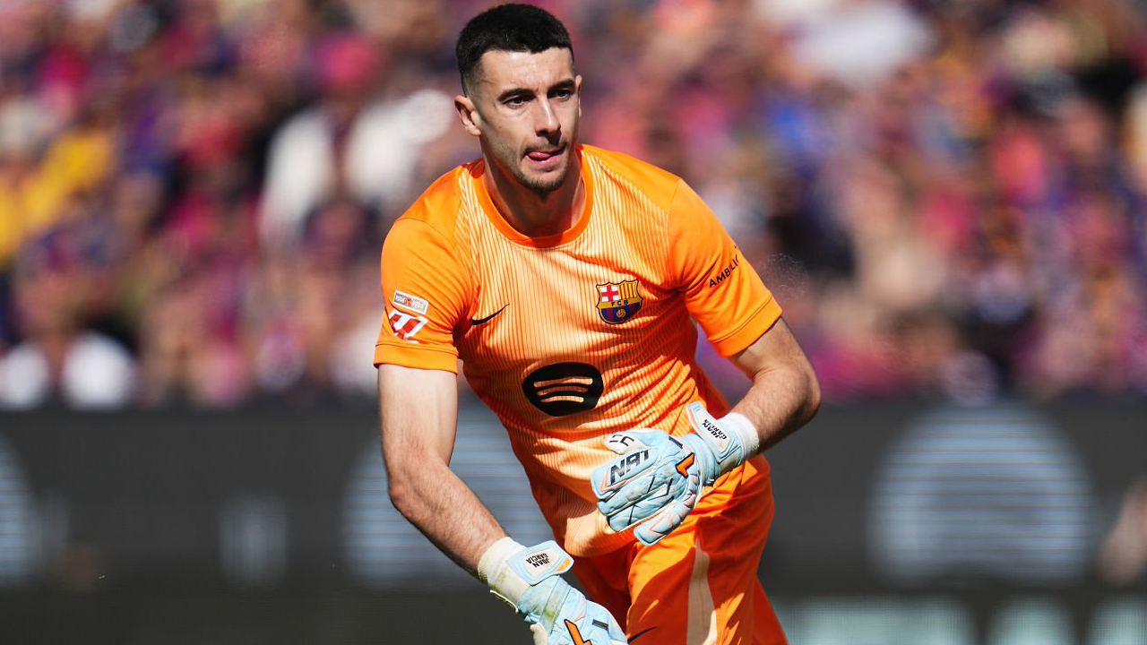 Pedri Puji Perfroma Joan Garcia Saat Barcelona Kalahkan Rayo Vallecano