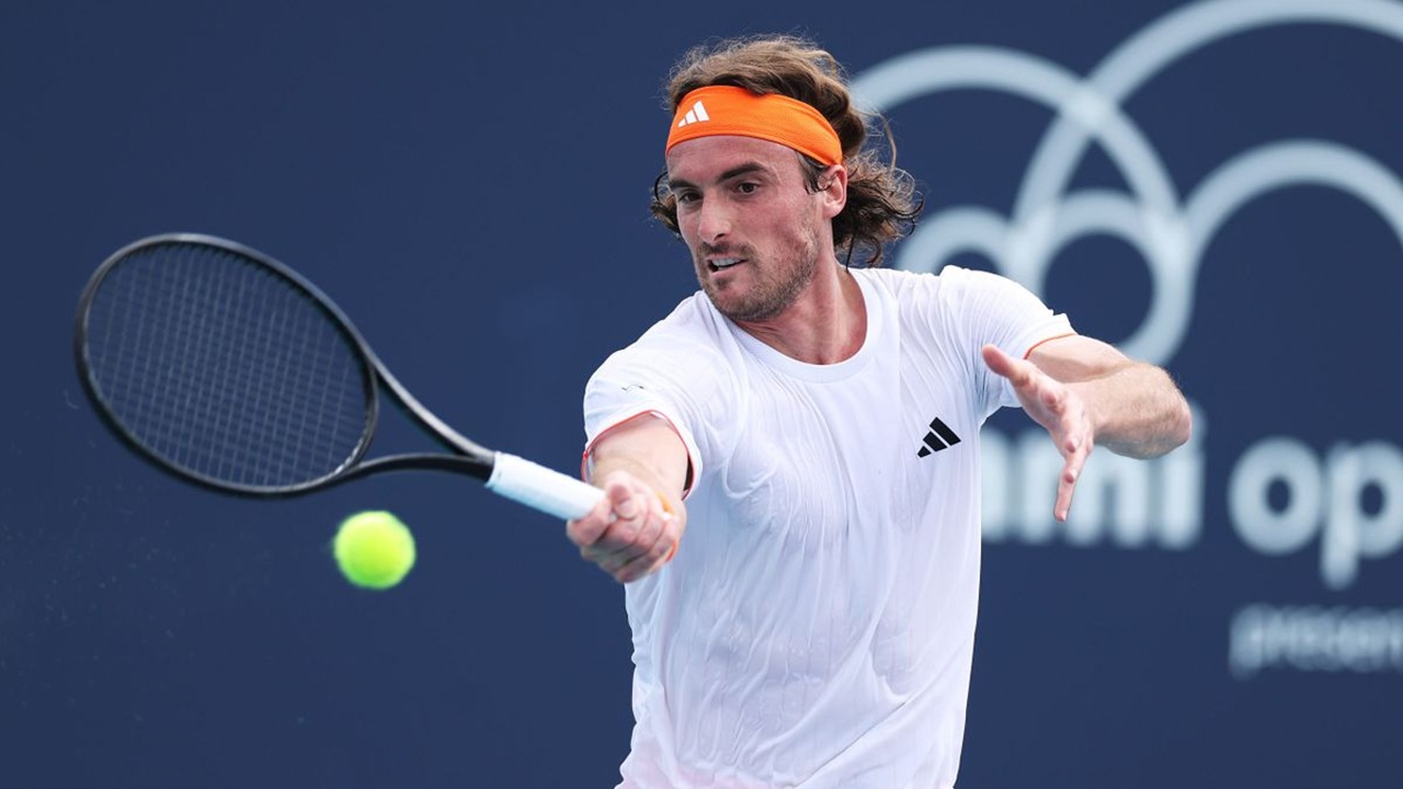 Stefanos Tsitsipas Buka Suara Usai Telan Salah Satu Kekalahan Terpahit