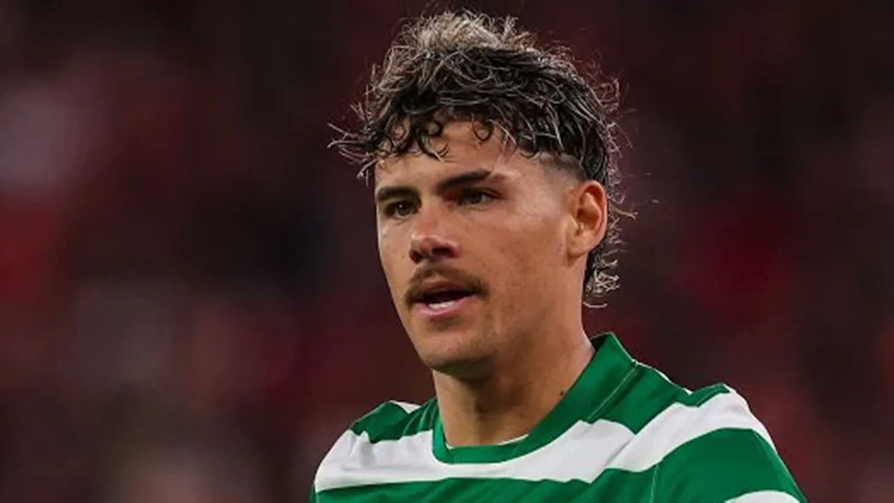 Bek kiri incaran Tottenham