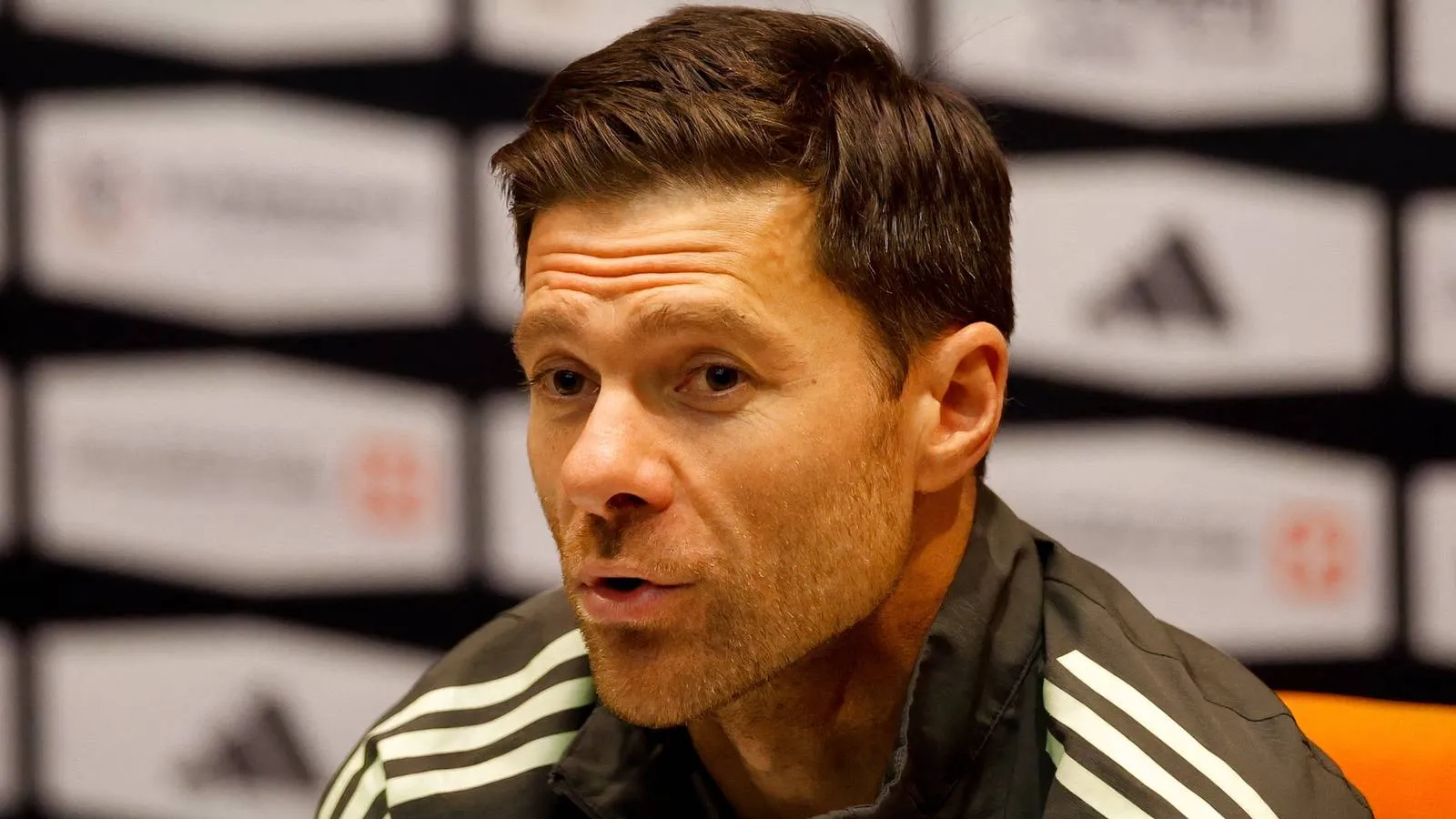 Xabi Alonso Tetapkan Pilihan Masa Depan, Liverpool Tunggu Kepastian - sumber: (givemesport)