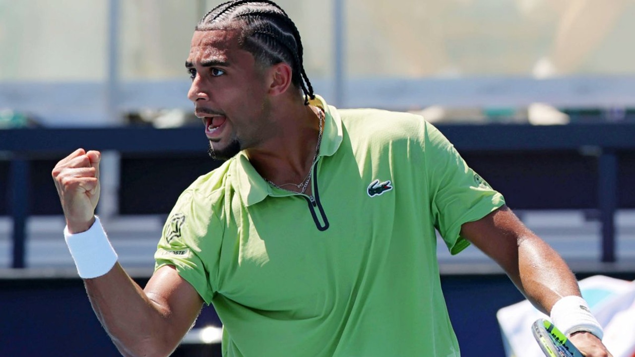 Arthur Fils Terseok-Seok Menuju Perempatfinal Di Miami