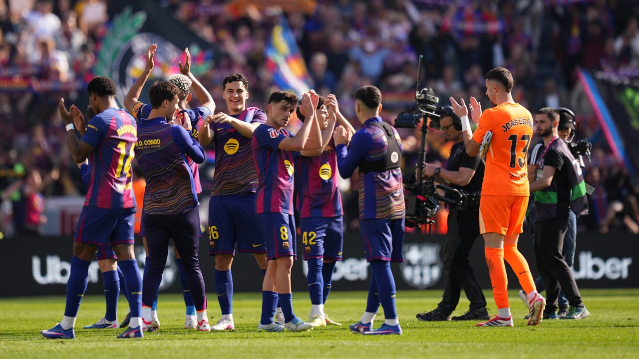 Barcelona Memiliki Peluang Besar Angkat Trofi Musim Ini