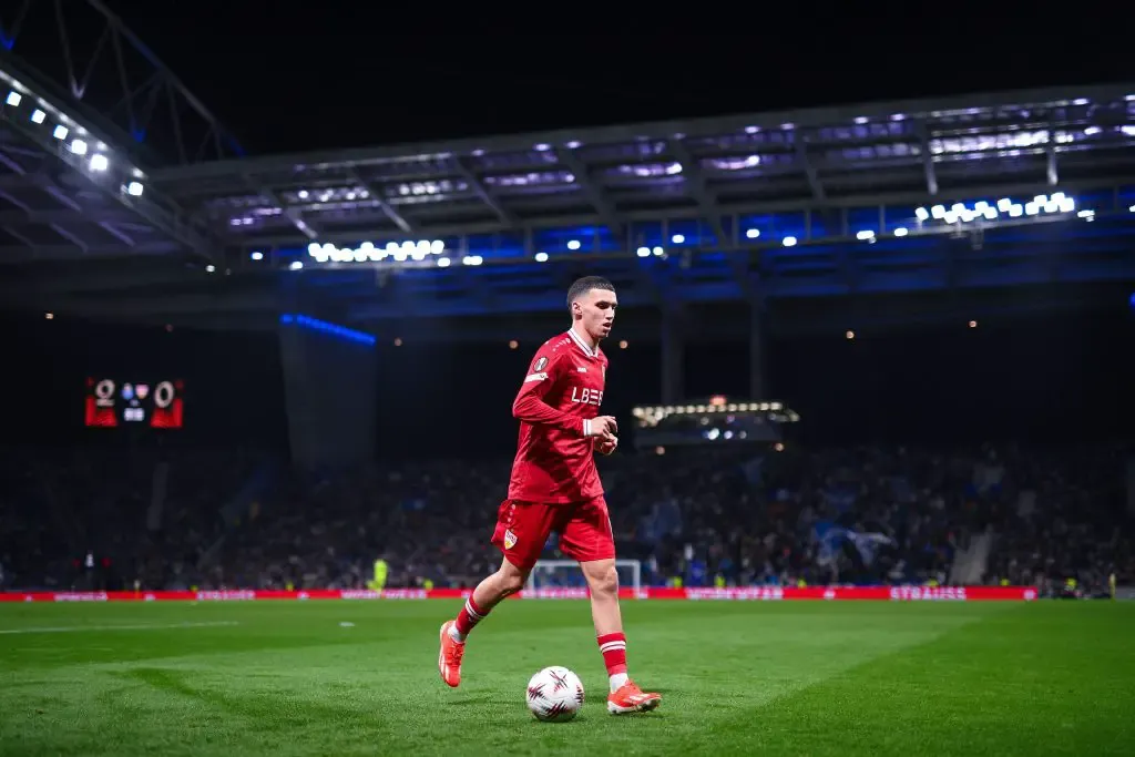 Bilal El Khannouss Resmi Gabung VfB Stuttgart Permanen - sumber: (getfootballnewsgermany)