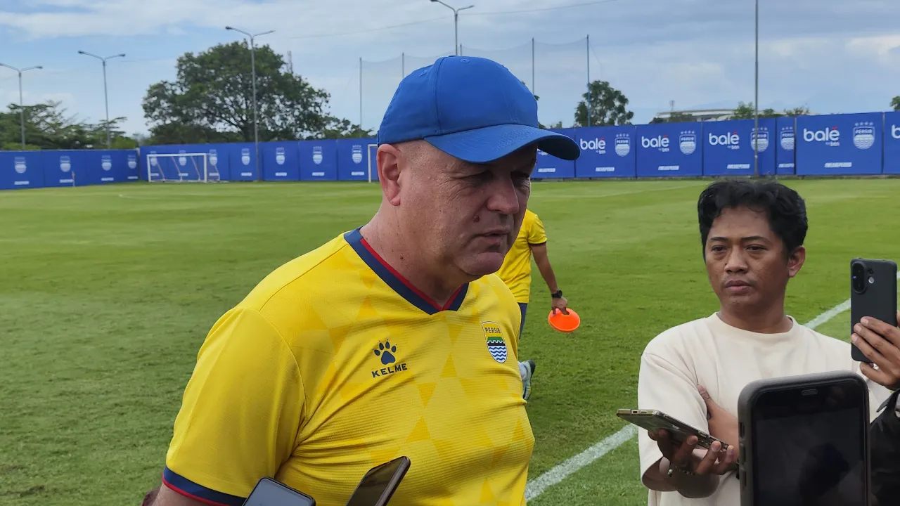 Pelatih Persib, Bojan Hodak