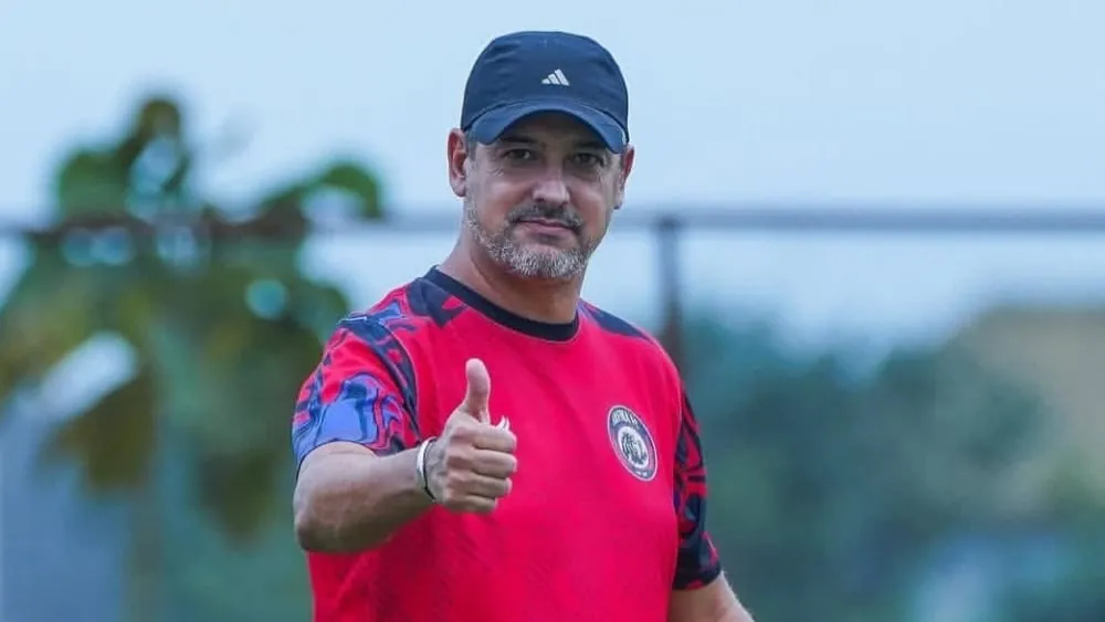 Marcos Santos Tegaskan Komitmennya Bersama Arema FC Meski Hadapi Tantangan - sumber: (ileagueid)