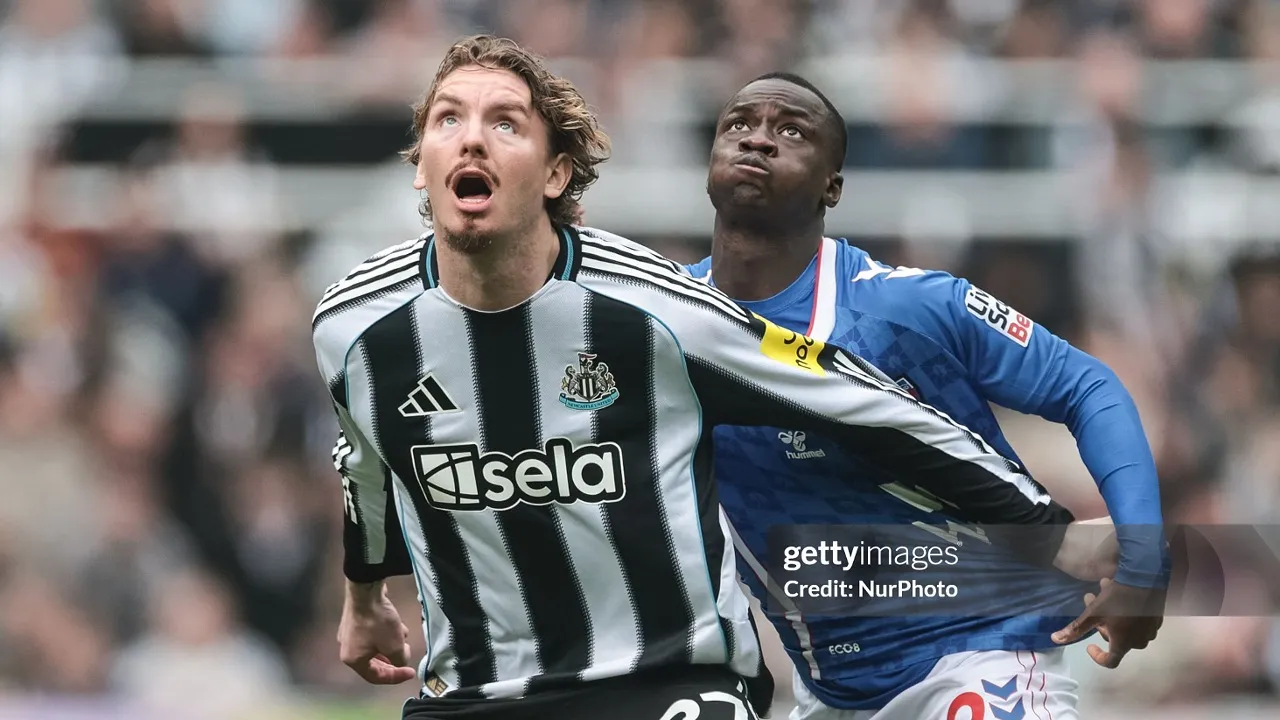 Michael Owen nilai Nick Woltemade bukan solusi lini depan Newcastle