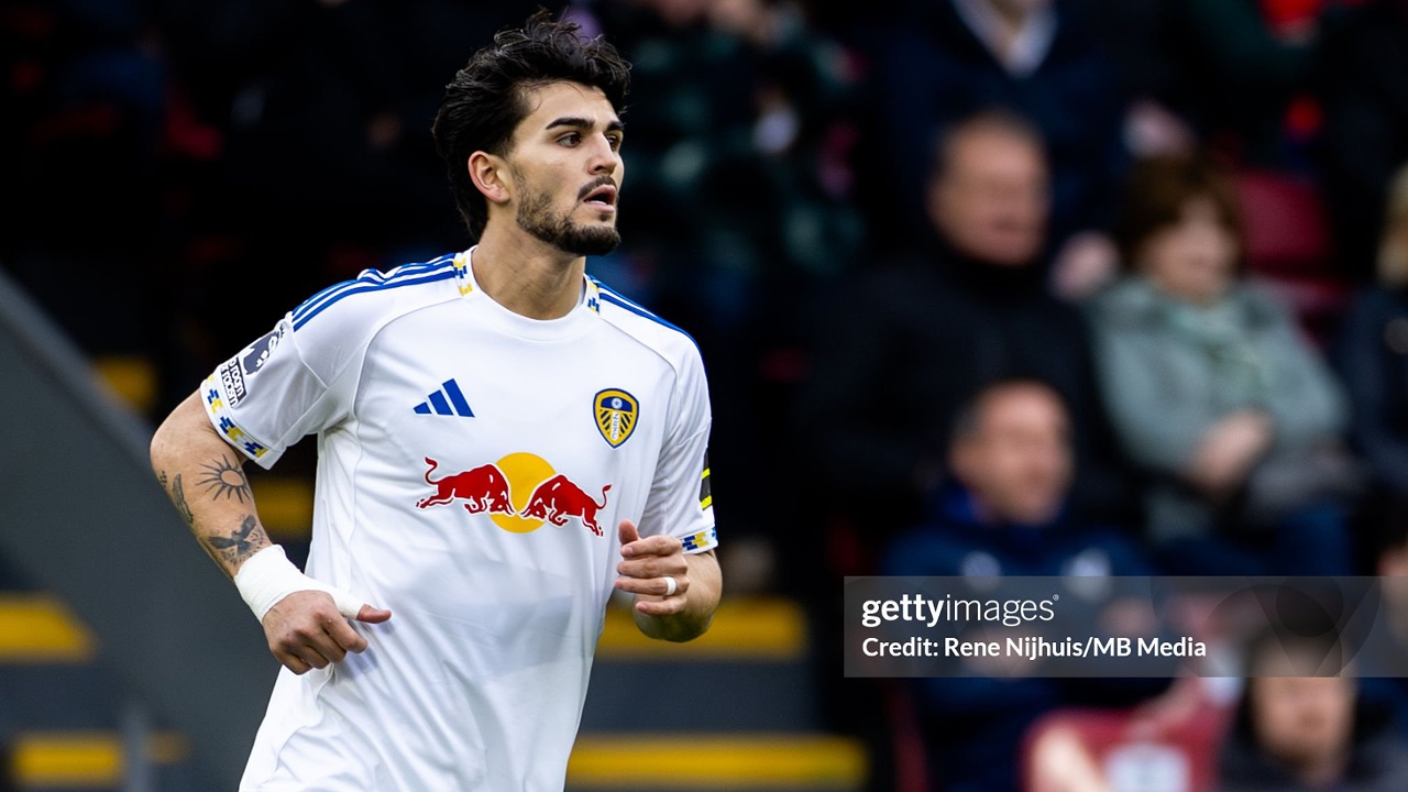 Pascal Struijk Akui Dulu Enggan Jadi Pemimpin di Leeds United