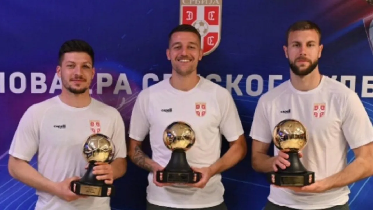 Strahinja Pavlovic Dianugerahi Penghargaan Golden Ball Dari Federasi Serbia