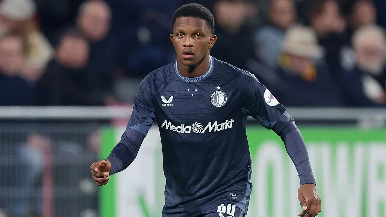 Bayern Munich Mulai Bergerak untuk Rekrut Givairo Read dari Feyenoord