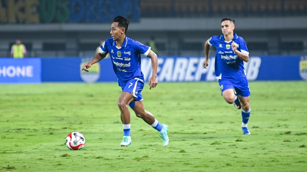 Bojan Hodak Berikan Dukungan untuk Pemain Persib di Timnas Indonesia