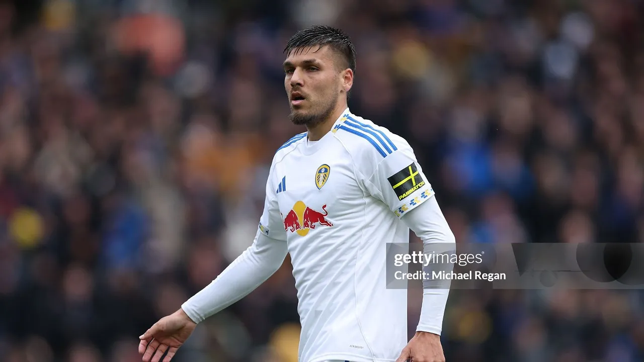 Daniel Farke coret Joel Piroe dari rencana Leeds musim depan