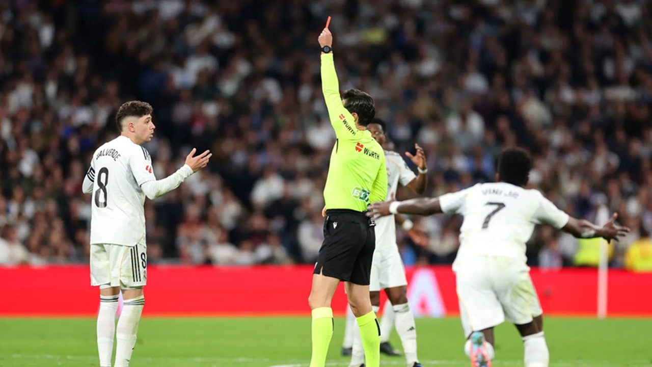 Fede Valverde Hanya Mendapatkan Larangan Satu Pertandingan