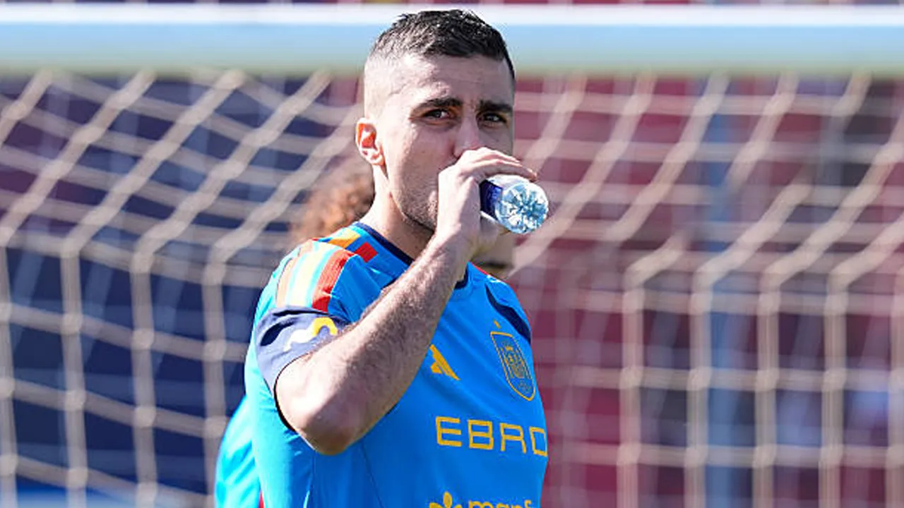 Godaan Real Madrid Terlalu Kuat, Rodri Beri Isyarat Kembali ke La Liga