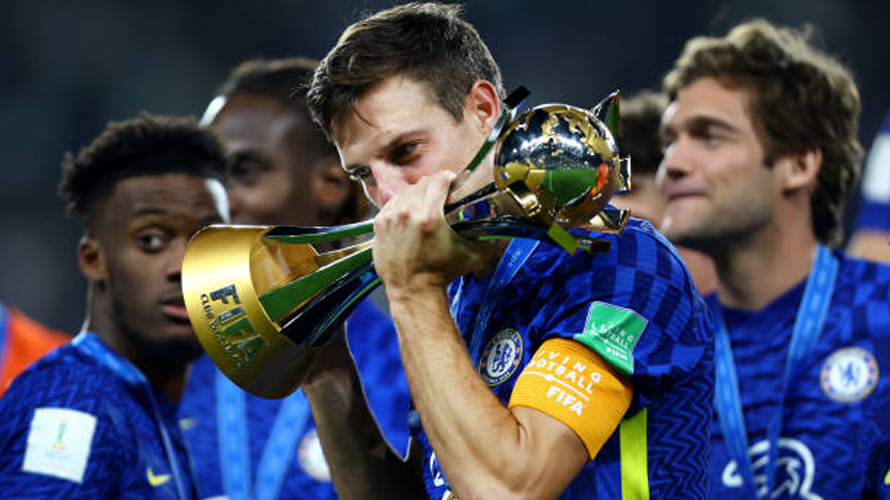 Ketika Pelatih Tidur Milik Chelsea Membantu Karier Cesar Azpilicueta