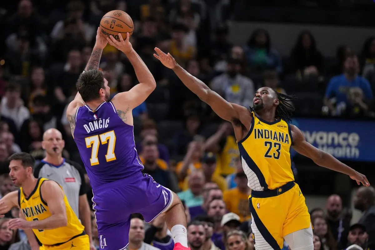 Lakers Unggul 137-130 atas Pacers, Doncic Cetak 43 Poin - sumber: (mainbasket)