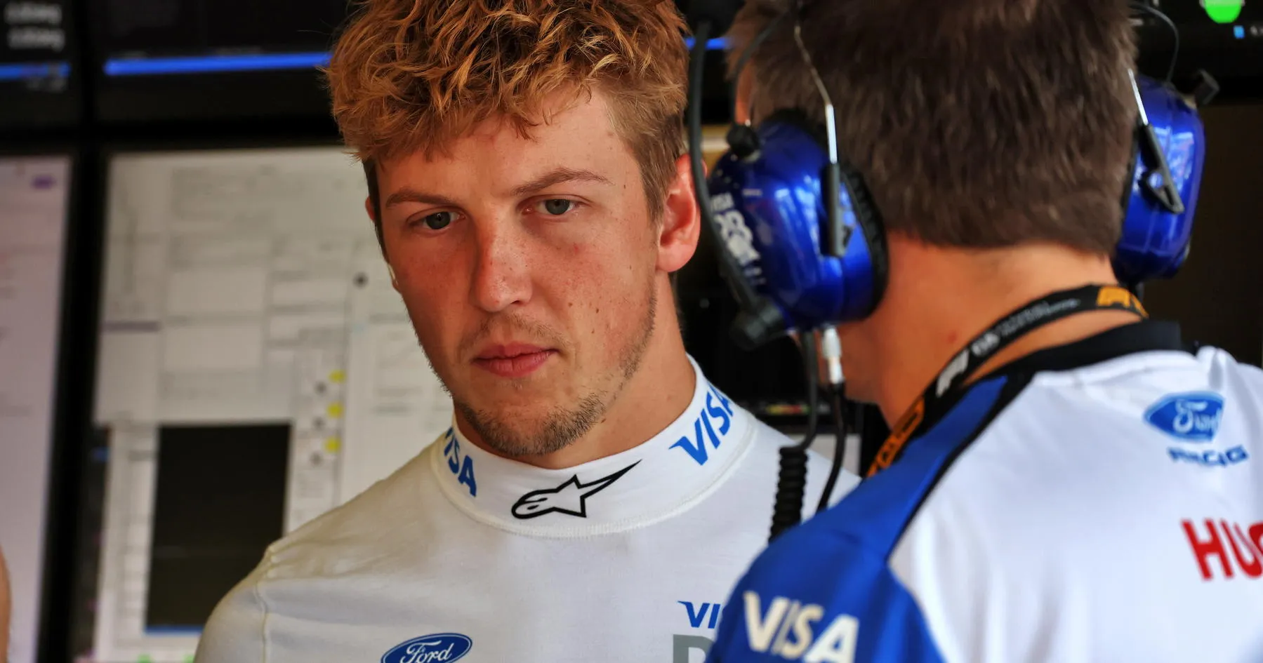 Liam Lawson Hadapi Tekanan Helmut Marko Sebelum Didepak - sumber: (racingnews365)