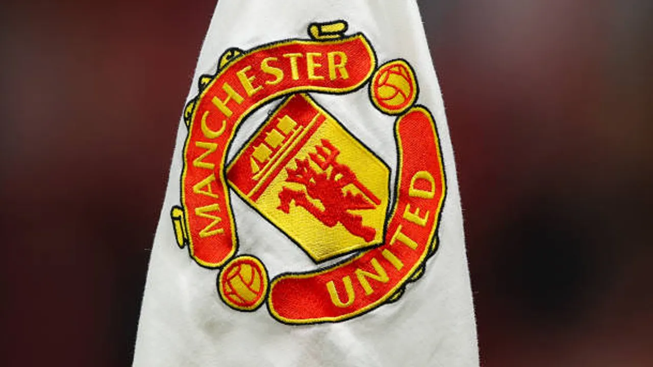 Manchester United Hadirkan Sepak Bola di Daerah Terpencil Thailand