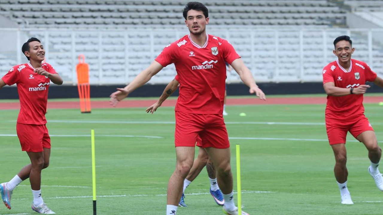 Peluang Elkan Baggott Starter, Herdman Puji Pertahanan Timnas Indonesia