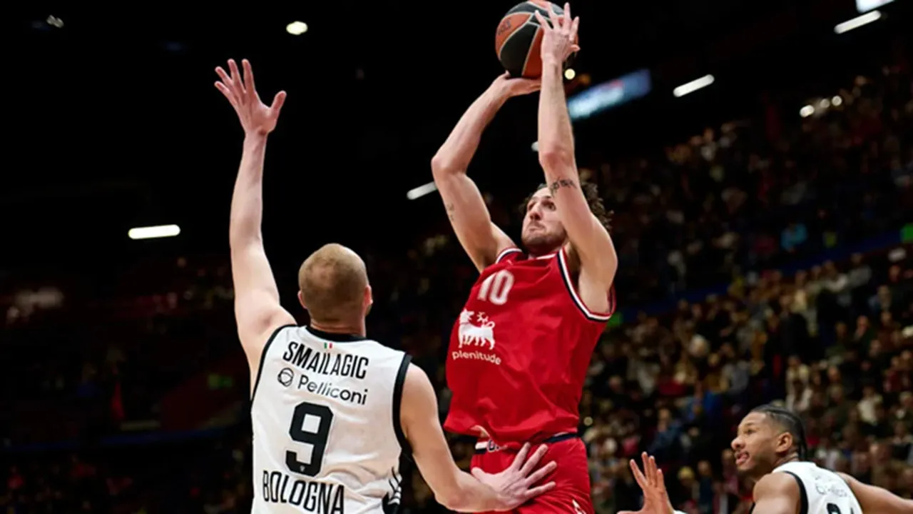 Armani Milan Jaga Peluang Lolos Playoff Usai Menangkan Derby d'Italia