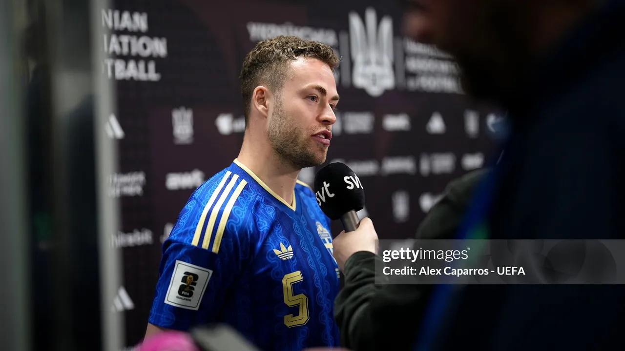 Gabriel Gudmundsson pastikan kondisinya aman usai bela Leeds United dan Swedia