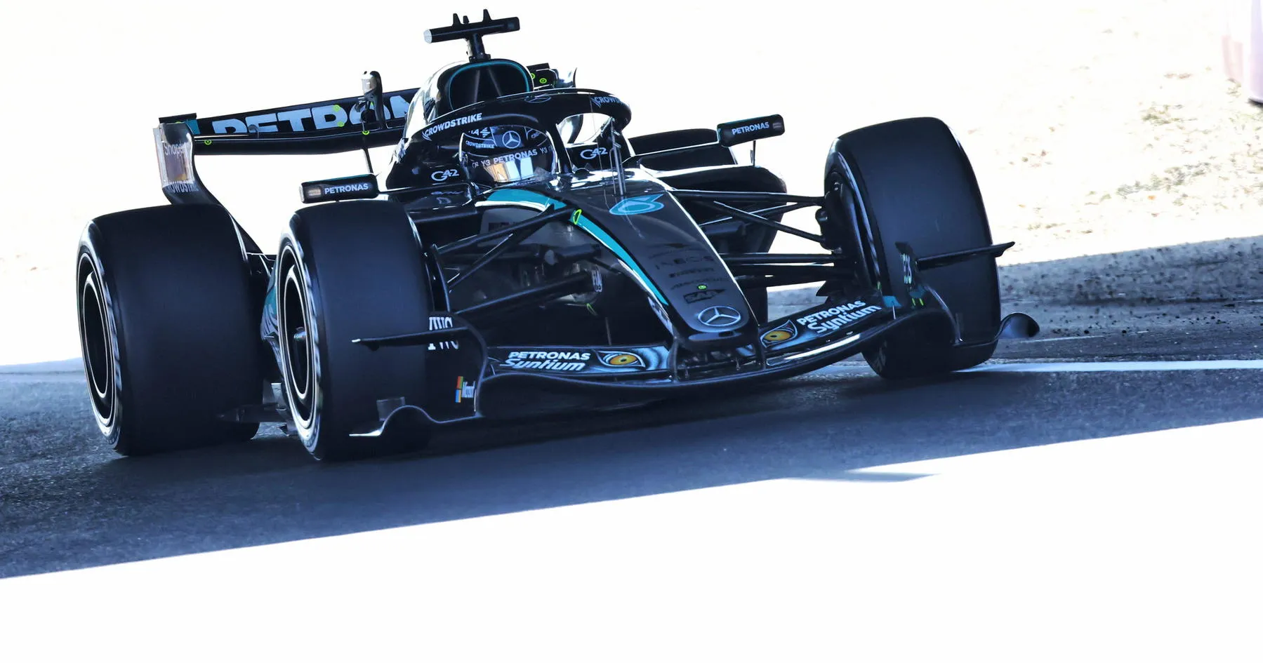 George Russell Tercepat di Latihan Bebas GP Jepang 2026 - sumber: (racingnews365)