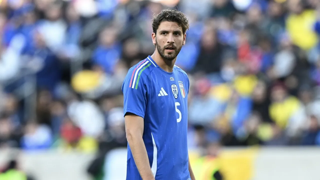 Manuel Locatelli Merasa Bertanggung Jawab kepada Anak-Anak Italia