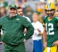 Pelatih Mike McCarthy Sambut Peluang Reuni Aaron Rodgers di Steelers