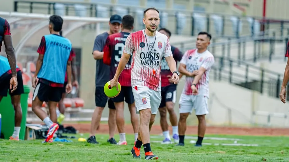 Persijap Tingkatkan Kesiapan Jelang Duel Penting Melawan Persik - sumber: (ileagueid)
