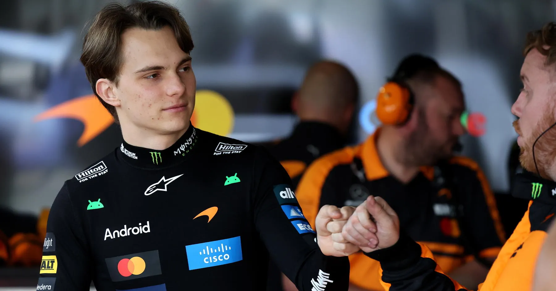 Piastri Kejutkan Mercedes di Latihan Jepang, McLaren Unggul