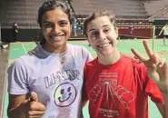 PV Sindhu Iringi Pensiunnya Sang Rival Carolina Marin