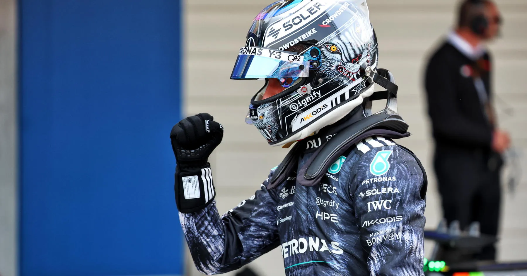 Antonelli Raih Pole di Jepang, Verstappen Tersingkir di Q2