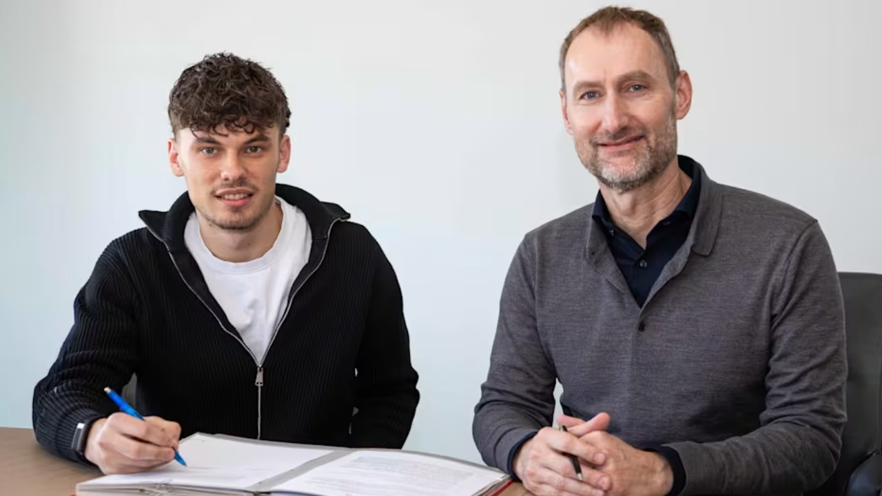 Bayern Munich Resmi Memperbarui Kontrak Dua Pemain Mudanya