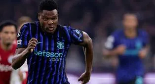 Inter Akan Pertahankan Denzel Dumfries Sebagai Mentor Marco Palestra